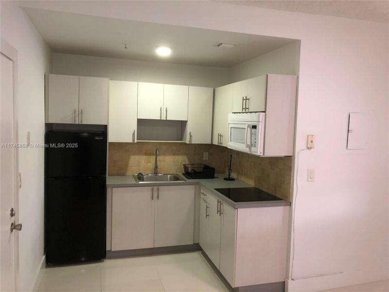 Property photo # 6