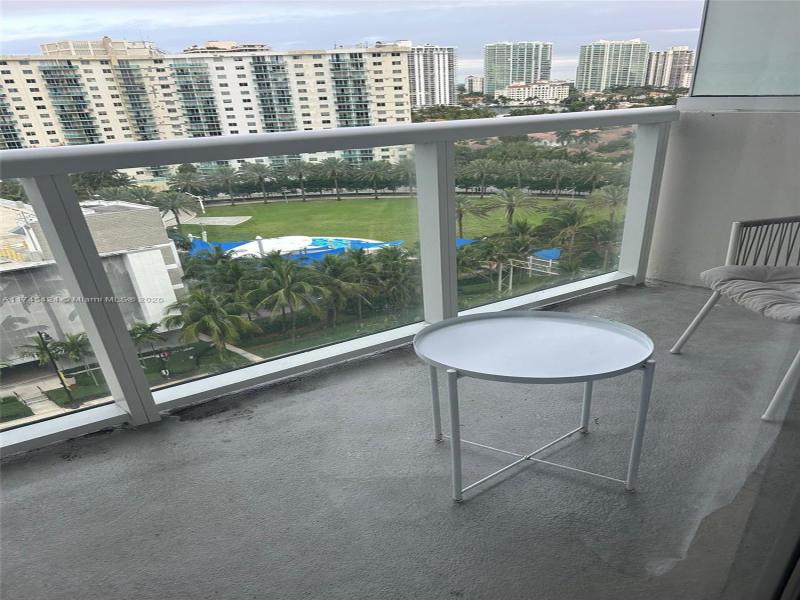 Condo for sale at Aventura Beach Club 1139