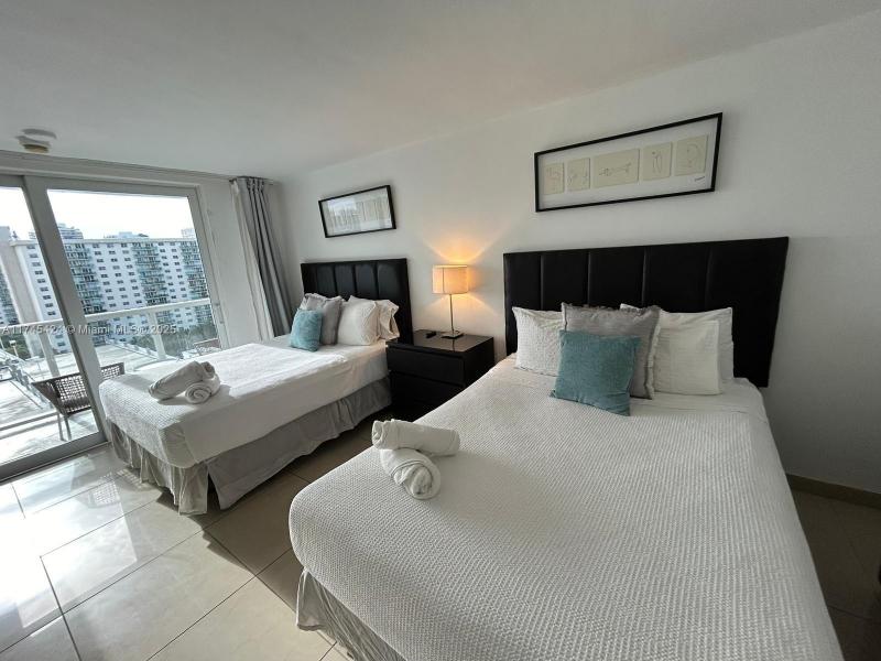 Condo for sale at Aventura Beach Club 1139