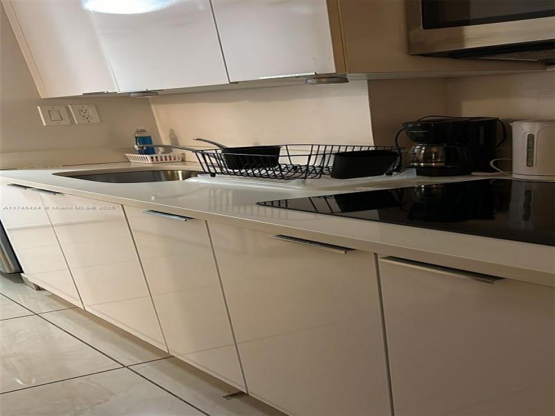 Condo for sale at Aventura Beach Club 1139