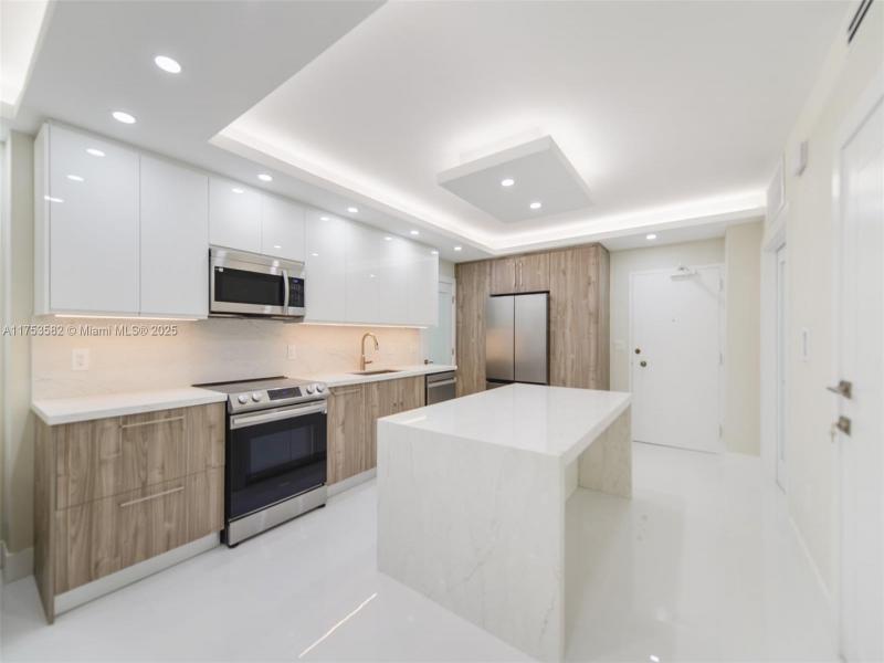 Condo for sale at The Hemispheres 20L