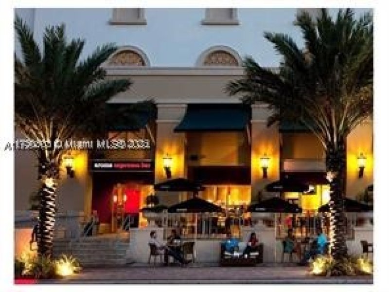 Condo for sale at St Tropez 1-501