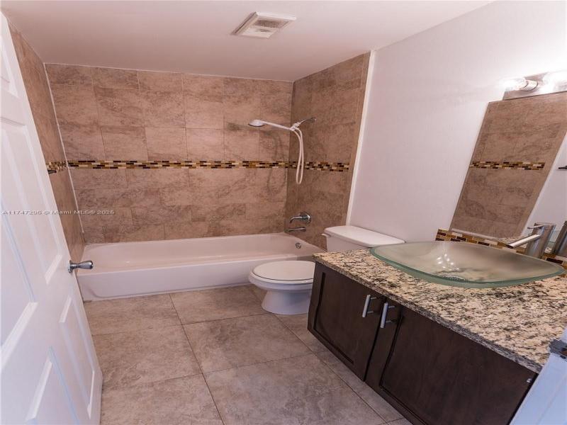 Property photo # 9