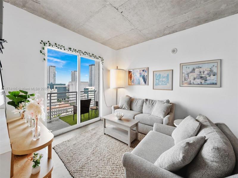 Property photo # 4