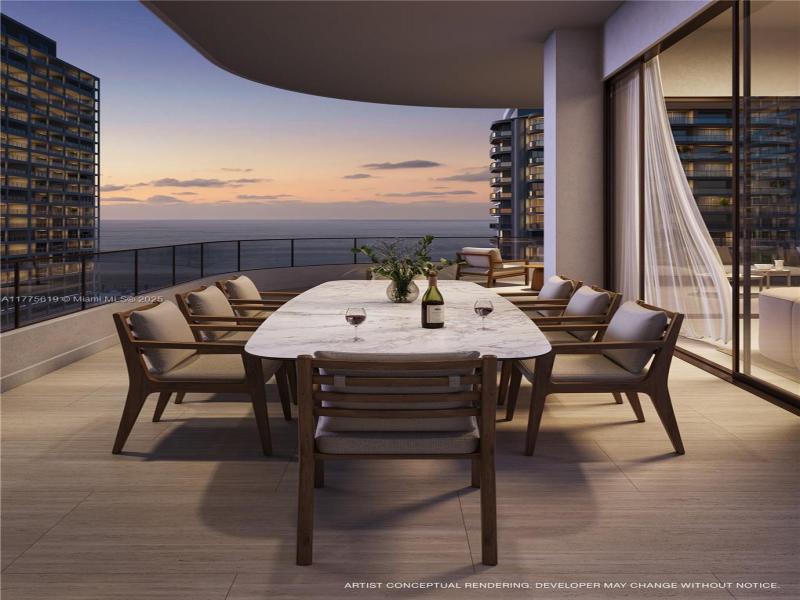 Condo for sale at Bungalow East 601