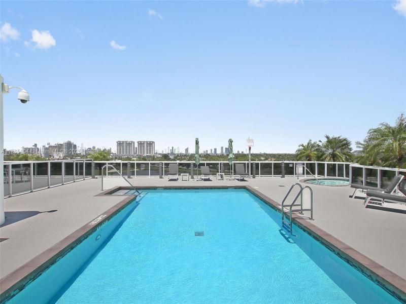 Comprar apartamento en The Meridian Lofts 412