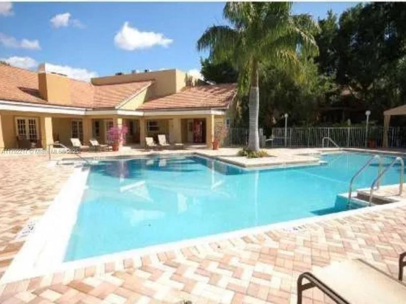 Property photo # 2