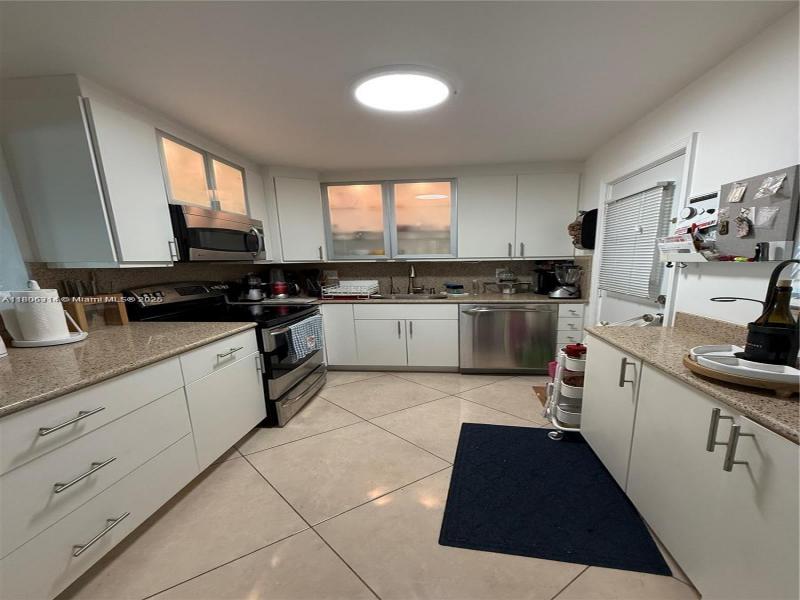 Property photo # 8