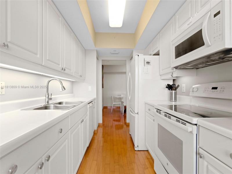 Property photo # 7