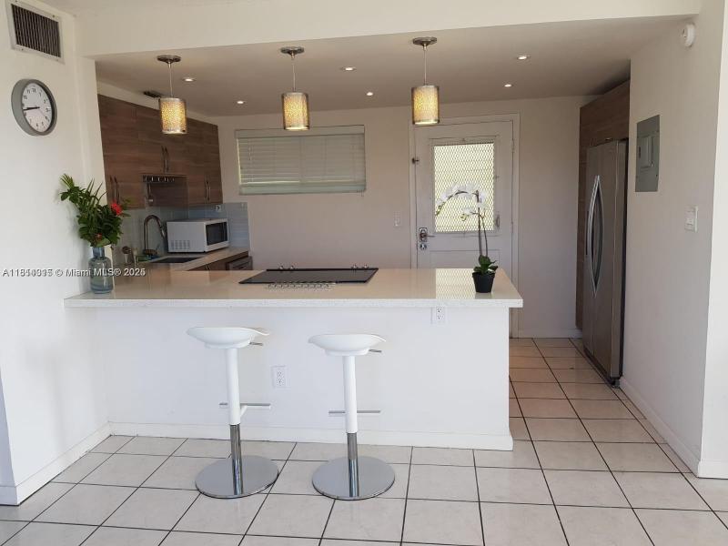 Property photo # 7