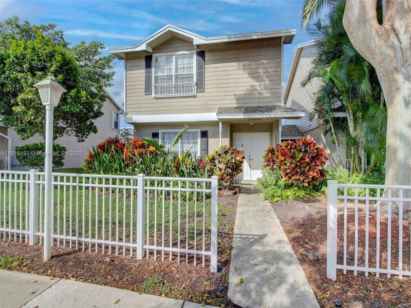 Property photo # 1