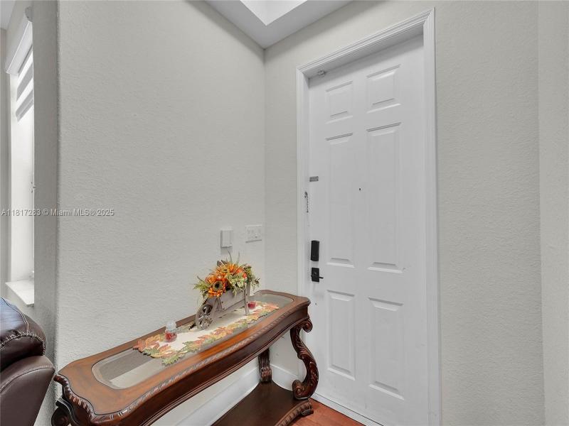 Property photo # 9