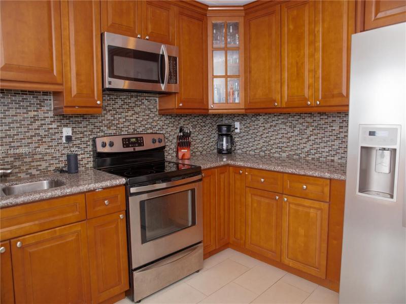 Property photo # 8