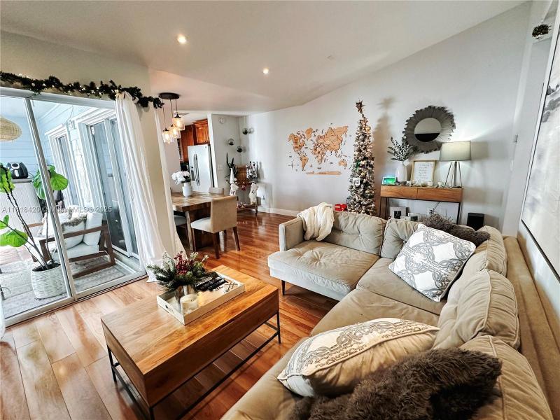 Property photo # 4