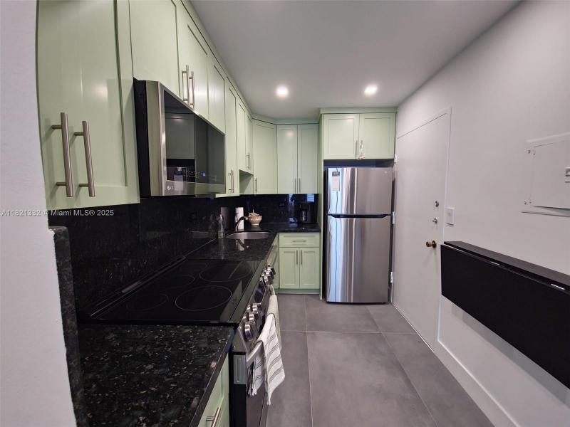 Property photo # 3