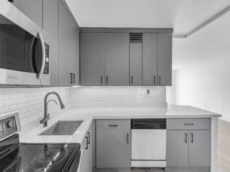 Property photo # 4