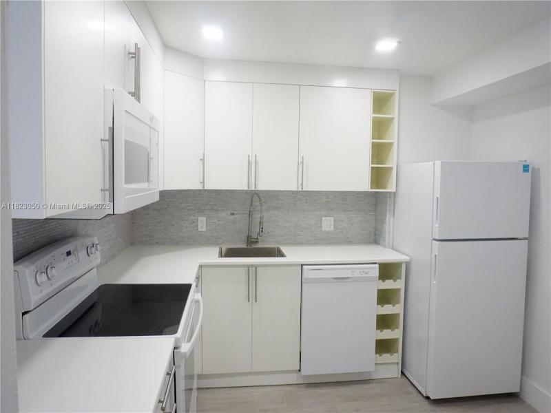 Property photo # 3