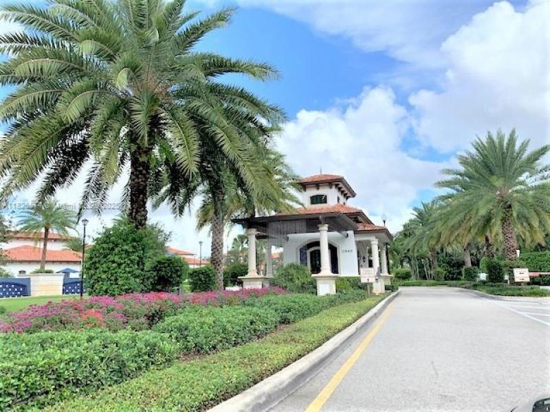 Property photo # 9