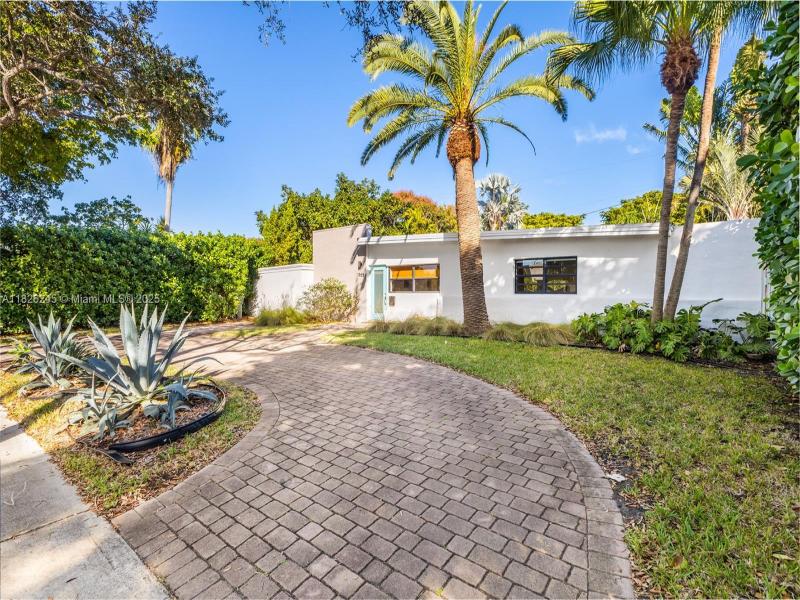Property photo # 2
