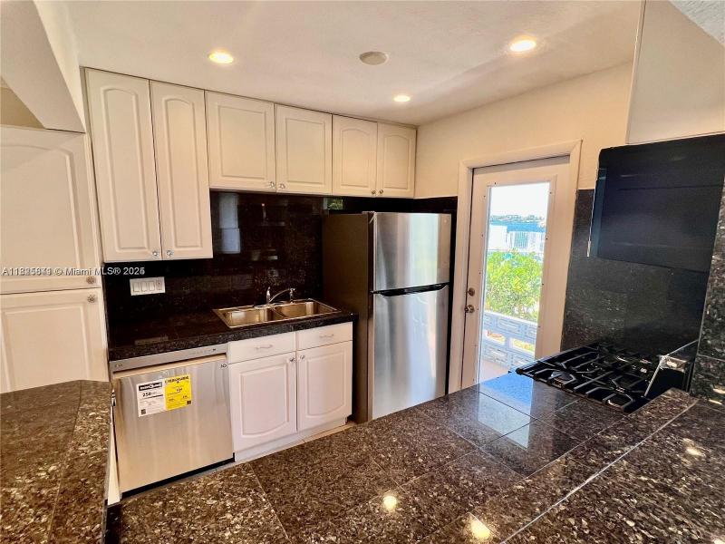 Property photo # 8