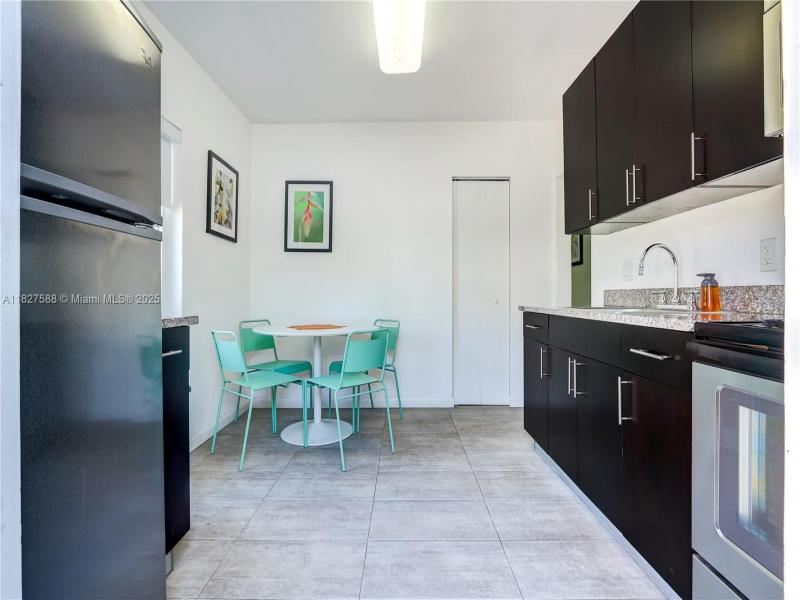 Property photo # 6