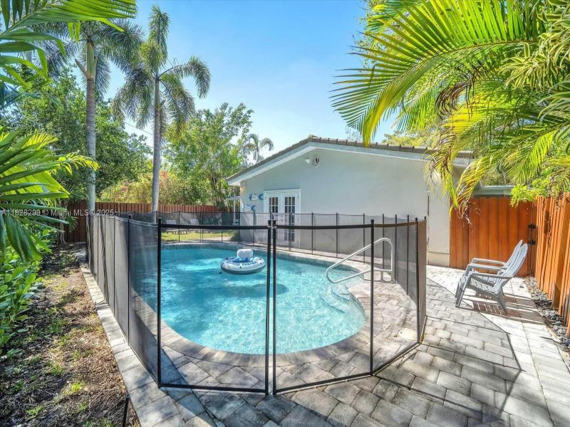 Property photo # 0
