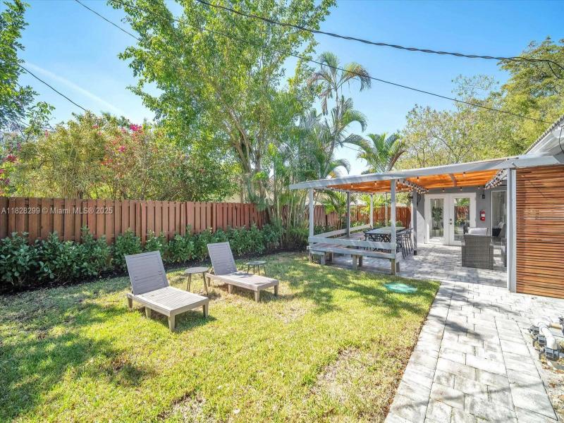 Property photo # 9