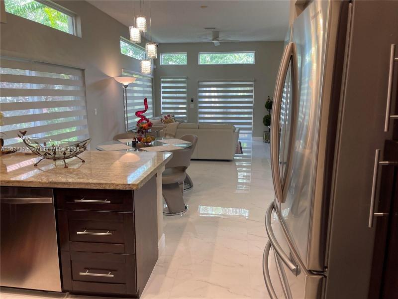 Property photo # 6