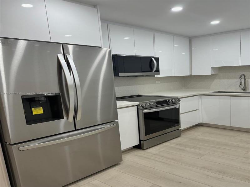 Property photo # 6