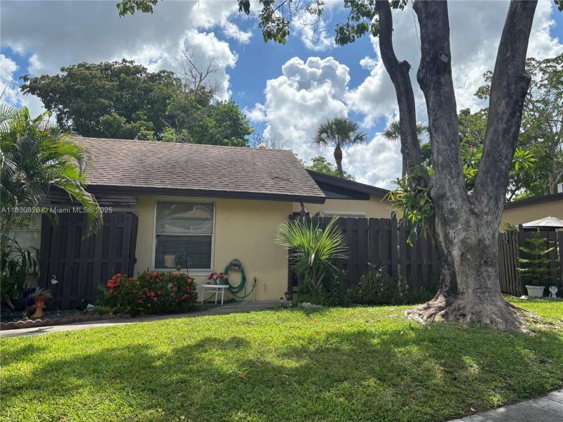 Property photo # 0