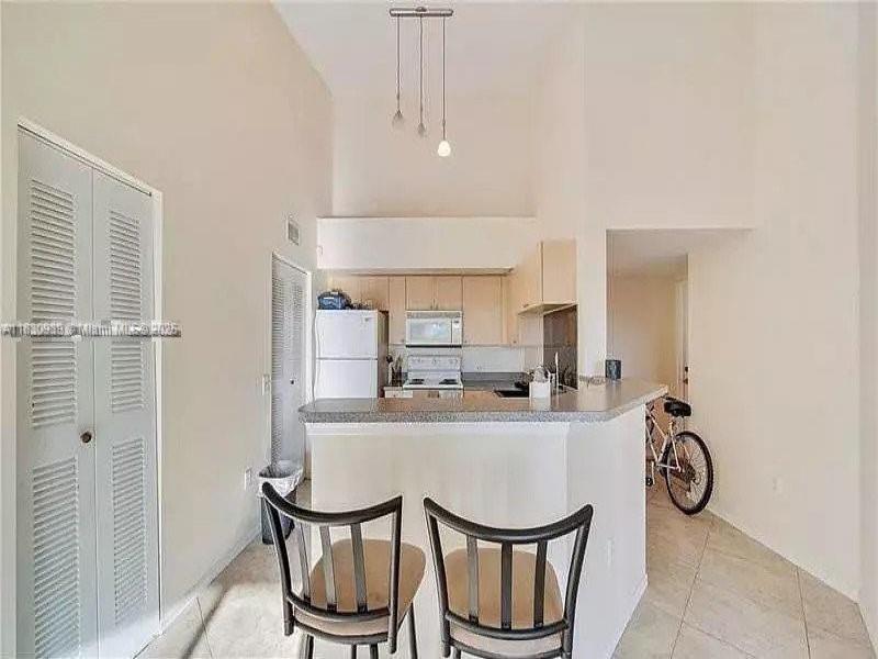Property photo # 4