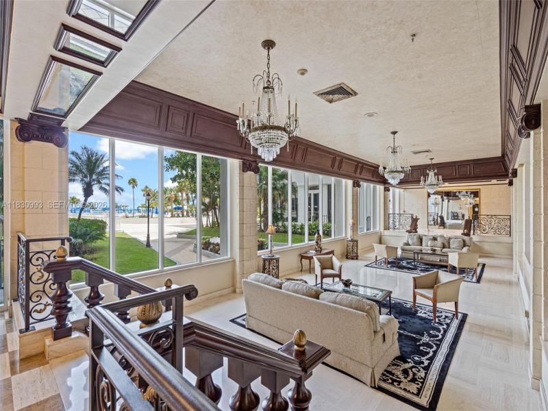 Condo for sale at Parker Plaza Estates 216