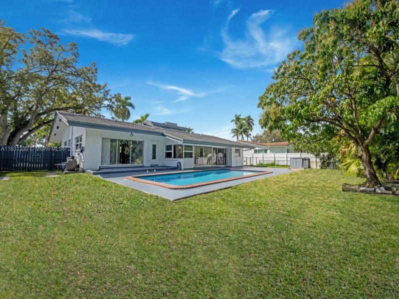 Property photo # 0