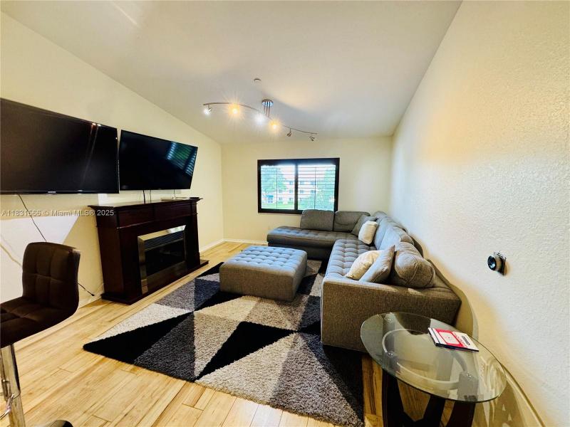 Property photo # 3