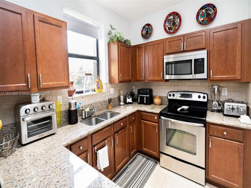 Property photo # 5