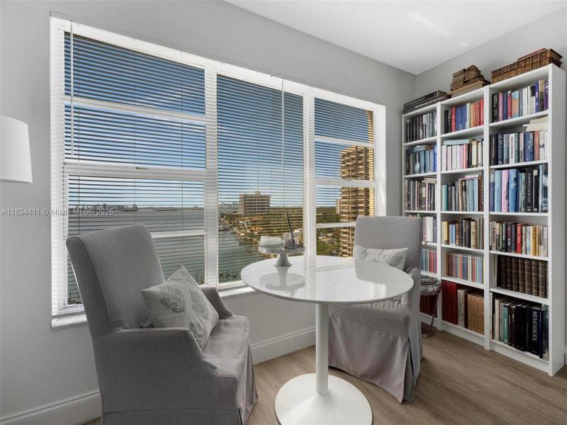 Property photo # 6