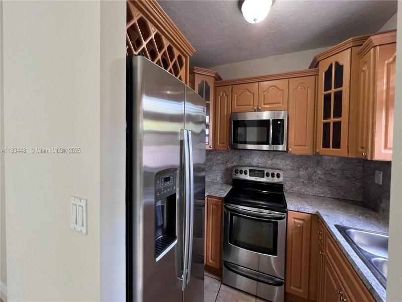 Property photo # 2