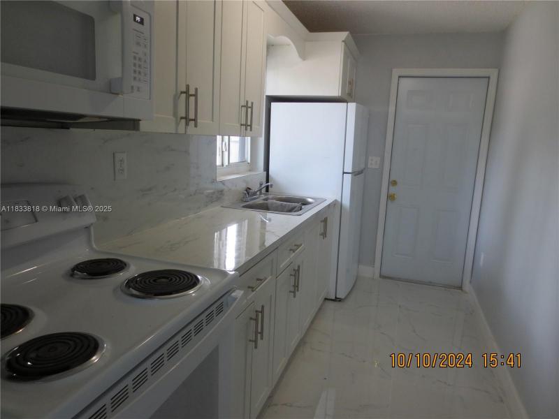 Property photo # 6