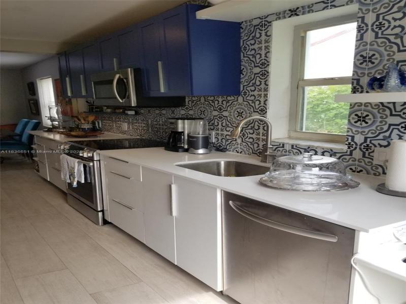 Property photo # 4