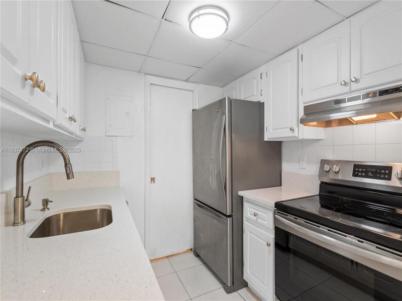 Property photo # 4
