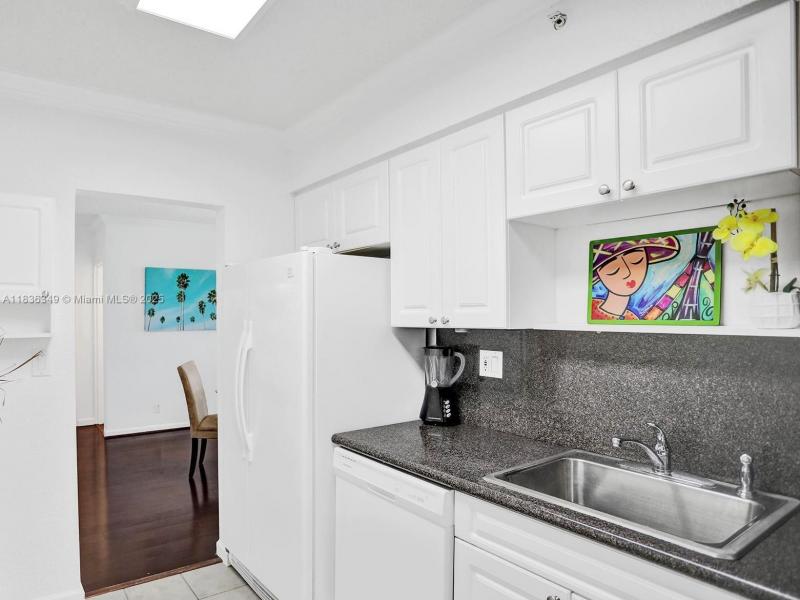 Property photo # 4