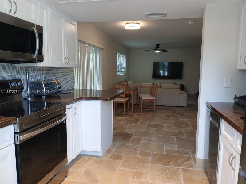 Property photo # 7