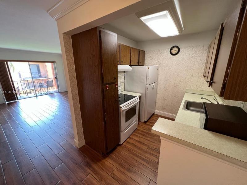 Property photo # 7