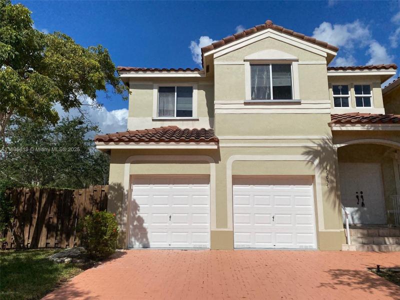 Property photo # 2