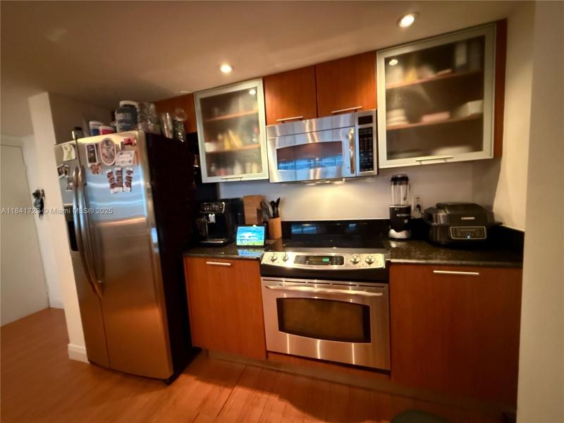 Property photo # 6