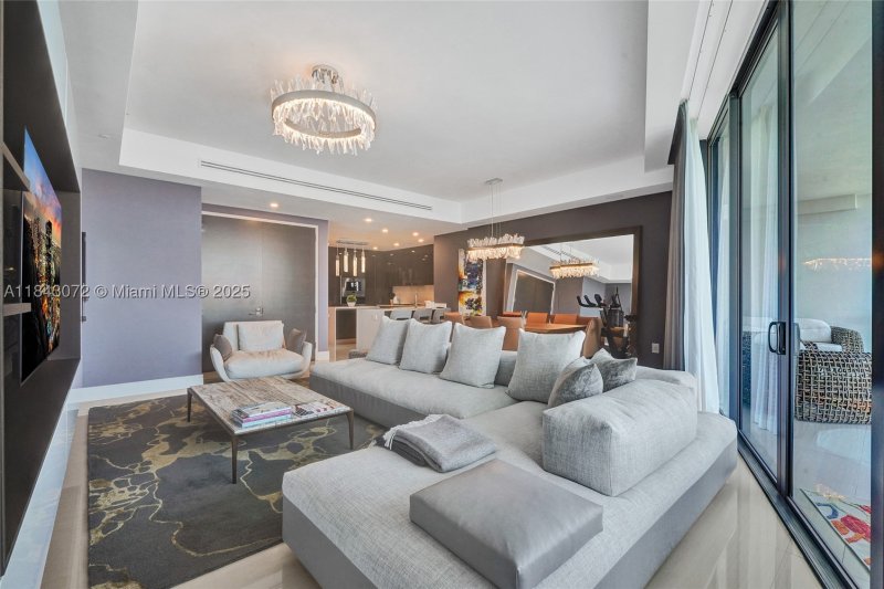 Condo for sale at Echo Aventura 402