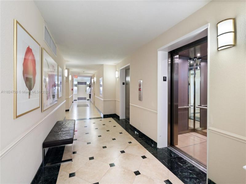 Condo for sale at Point of Americas 1501-1503