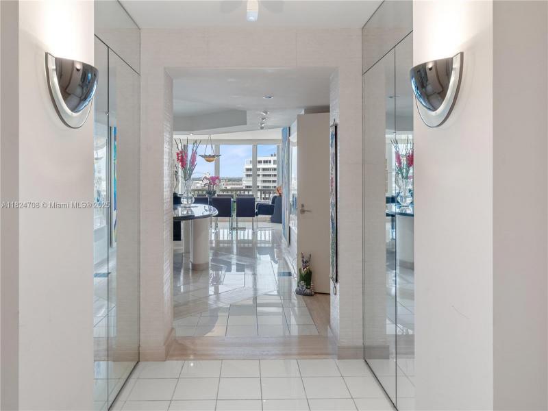 Condo for sale at Point of Americas 1501-1503