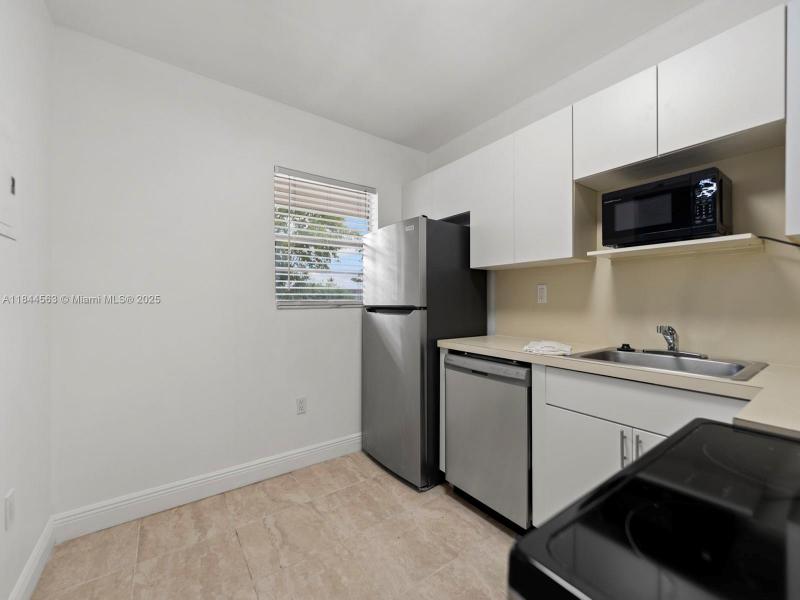 Property photo # 7