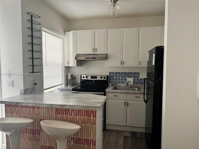 Property photo # 3
